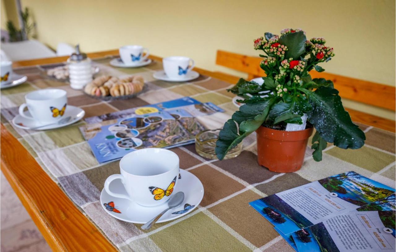 Gorgeous Home In Knin With Kitchen Kovacic 外观 照片